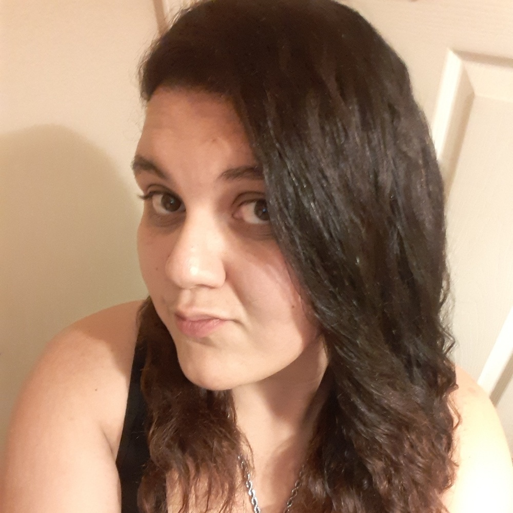 Meet your Posher, Victoria